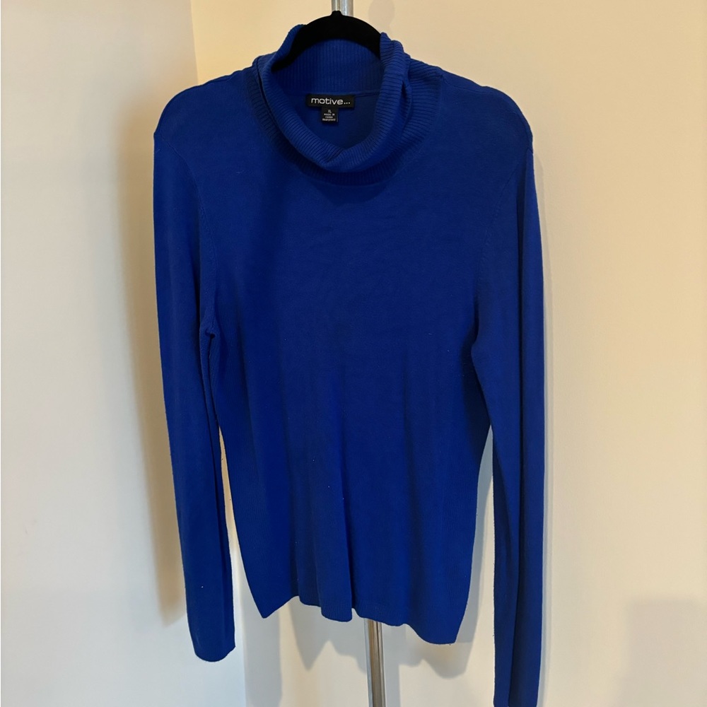 Motive Cowl Beck Sweater.